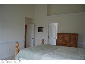 829 Hedgepath Ter, High Point, NC 27265 photo 22