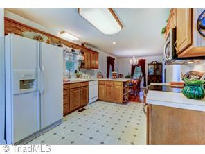 958 Moir Mill Rd, Eden, NC 27288 photo 10
