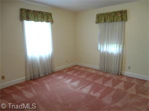 1510 Pinehurst Dr, High Point, NC 27262 photo 12