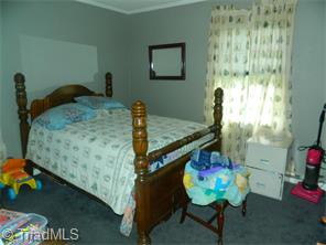 876 Lakeview Dr, Dobson, NC 27017 photo 8