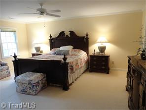 1608 Heathgate Pt, High Point, NC 27262 photo 14