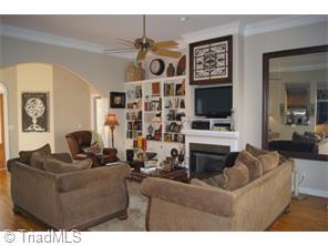 237 Broadmoor Dr, Advance, NC 27006 photo 2