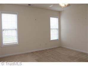 1300 Crosswinds Dr, High Point, NC 27265 photo 9