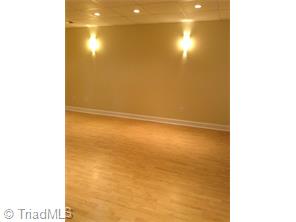 1401 Chestnut Dr, High Point, NC 27262 photo 12