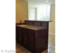 1401 Chestnut Dr, High Point, NC 27262 photo 14