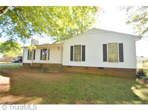 2060 Centercrest Dr, Elon, NC 27244 photo 2