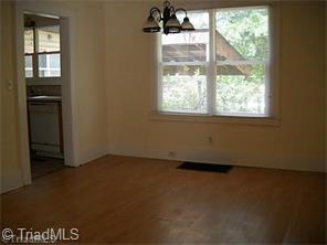 612 Unity St, Thomasville, NC 27360 photo 4