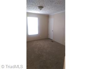 255 Dockside Ter, Denton, NC 27239 photo 12