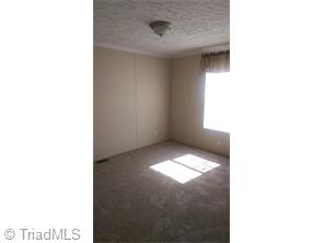 255 Dockside Ter, Denton, NC 27239 photo 11