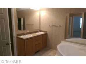 255 Dockside Ter, Denton, NC 27239 photo 16