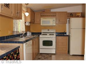 200 Chanda Ln, Madison, NC 27025 photo 5