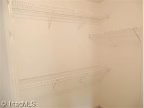 611 Three Oaks Dr, High Point, NC 27265 photo 11