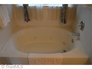 3537 Bent Trace Dr, High Point, NC 27265 photo 17