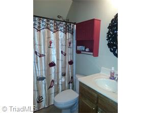 898 Flynt Rd, High Point, NC 27265 photo 19