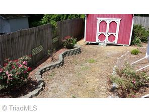 3620 Akers Ct, High Point, NC 27263 photo 6