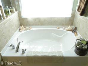2327 Mill Ln, High Point, NC 27265 photo 23