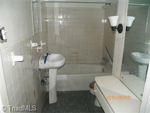 1215 Carter St, High Point, NC 27260 photo 4