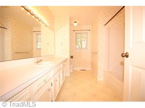 566 Drumheller Rd, Clemmons, NC 27012 photo 11