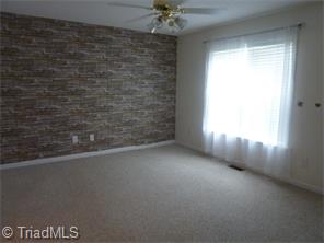 9 Big Buck Ct, Thomasville, NC 27360 photo 7
