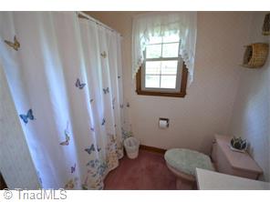 736 Foxfire Rd, Asheboro, NC 27205 photo 15