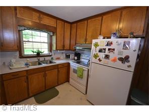736 Foxfire Rd, Asheboro, NC 27205 photo 7