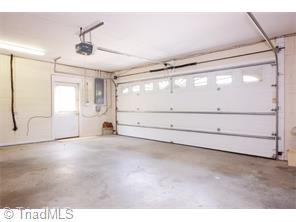 518 E Main St, Pilot Mountain, NC 27041 photo 20