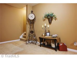 518 E Main St, Pilot Mountain, NC 27041 photo 18