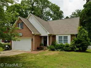 1225 Dovershire Pl, High Point, NC 27262 photo 1