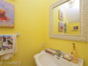 1225 Dovershire Pl, High Point, NC 27262 photo 17