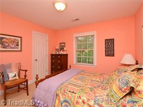 1225 Dovershire Pl, High Point, NC 27262 photo 15