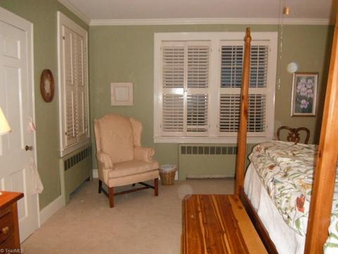 524 Patrick St, Eden, NC 27288 photo 9