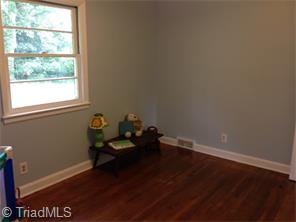 208 Seward Ave, High Point, NC 27265 photo 11