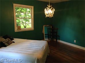 208 Seward Ave, High Point, NC 27265 photo 8