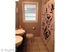 208 Seward Ave, High Point, NC 27265 photo 17