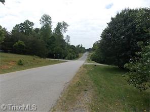 6511 Eagle Landing Dr, Trinity, NC 27370 photo 5