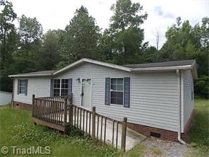 6511 Eagle Landing Dr, Trinity, NC 27370 photo 1