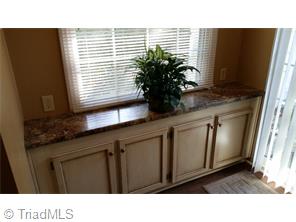 3216 Pipers Way, High Point, NC 27265 photo 9
