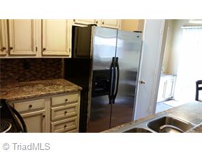 3216 Pipers Way, High Point, NC 27265 photo 8