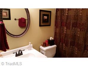 3216 Pipers Way, High Point, NC 27265 photo 18