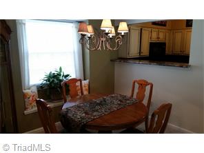 3216 Pipers Way, High Point, NC 27265 photo 6