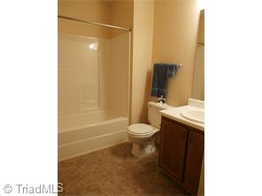 1330 Bailey Cir, High Point, NC 27262 photo 17