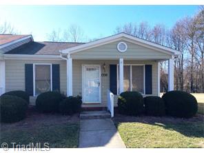 1330 Bailey Cir, High Point, NC 27262 photo 1