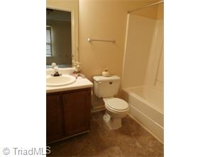 1330 Bailey Cir, High Point, NC 27262 photo 14