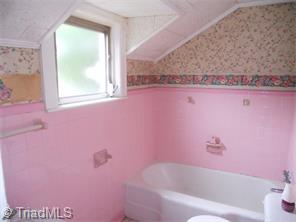 540 Monroe St, Eden, NC 27288 photo 8