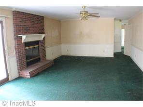 223 Windsor Park Dr, Dobson, NC 27017 photo 5
