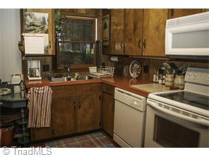 47 Ridge Rd, Roaring Gap, NC 28668 photo 15