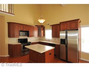 115 Brookstone Dr, Bermuda Run, NC 27006 photo 9