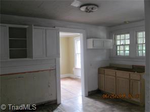 309 Greer Ave, High Point, NC 27260 photo 4