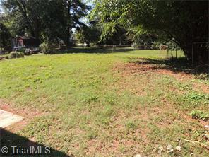 3210 Loftyview Dr, High Point, NC 27260 photo 4
