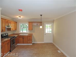 3210 Loftyview Dr, High Point, NC 27260 photo 10